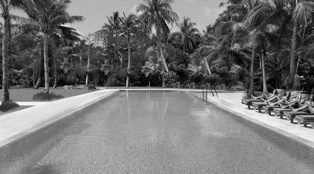 HAWAIIAN TROPIC X ALIX EARLE — image 13